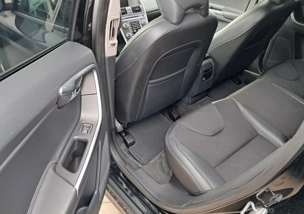 Volvo XC 60 cena 66400 przebieg: 192181, rok produkcji 2016 z Krapkowice małe 56